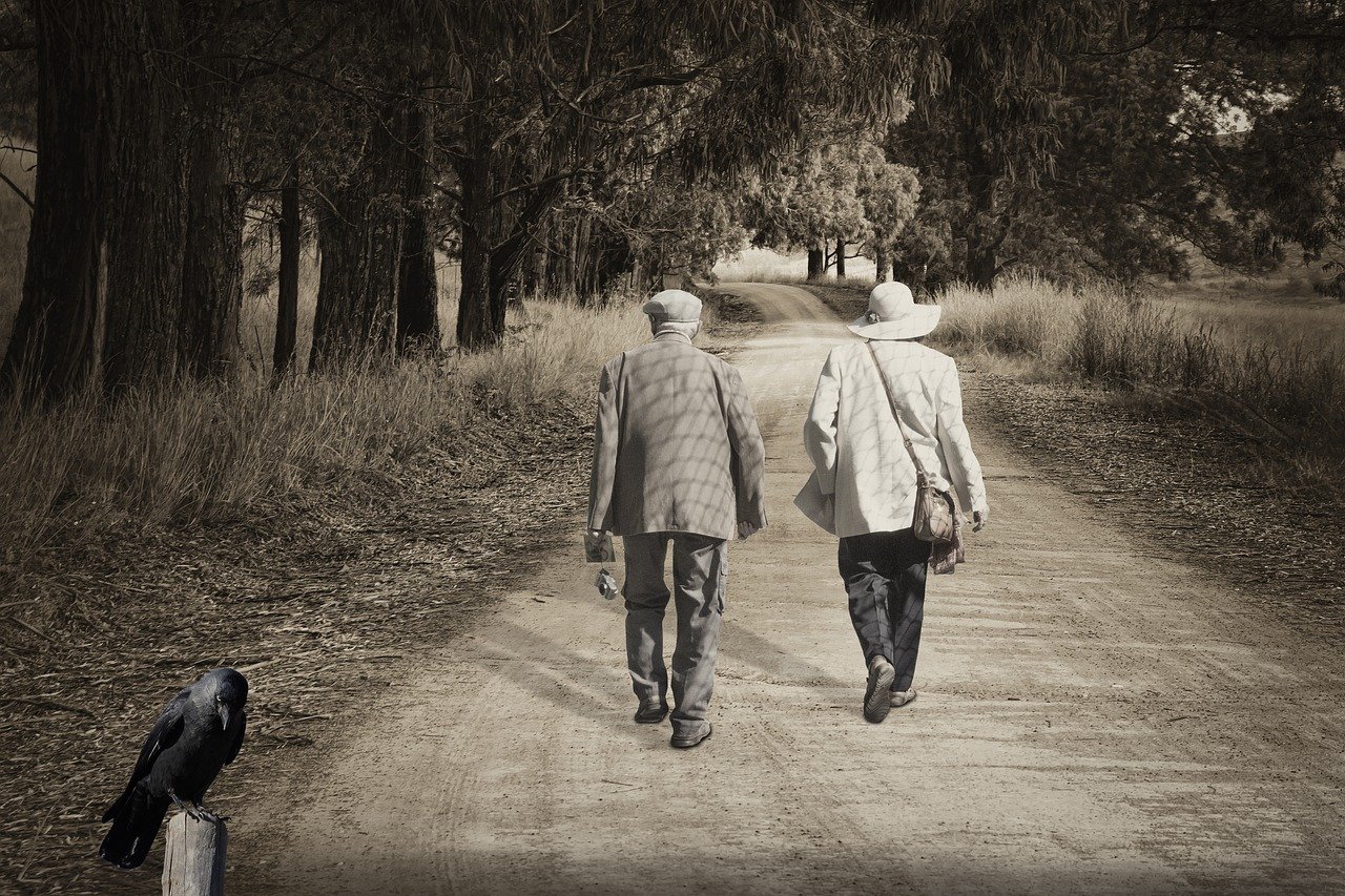 ways to help elderly parents to beat depression